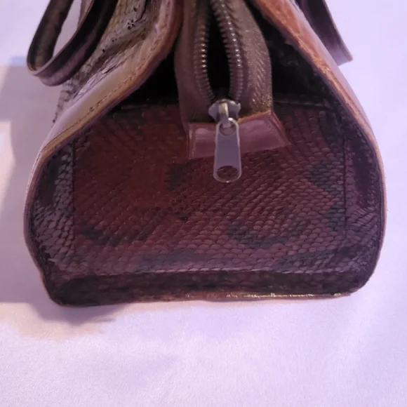 Unique Snake Python Purse - Picture 5 of 12